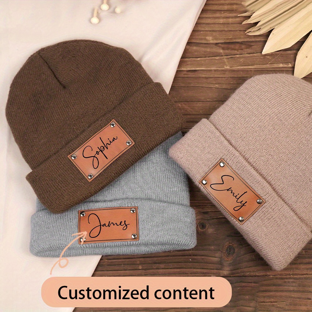 Beanie Cuffed Knit - قبعة صوفية محبوكة مع ملصق جلدي
