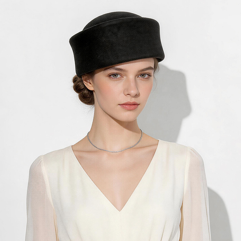 Beret French Wool - قبعة نسائية من الصوف واللباد بتصميم