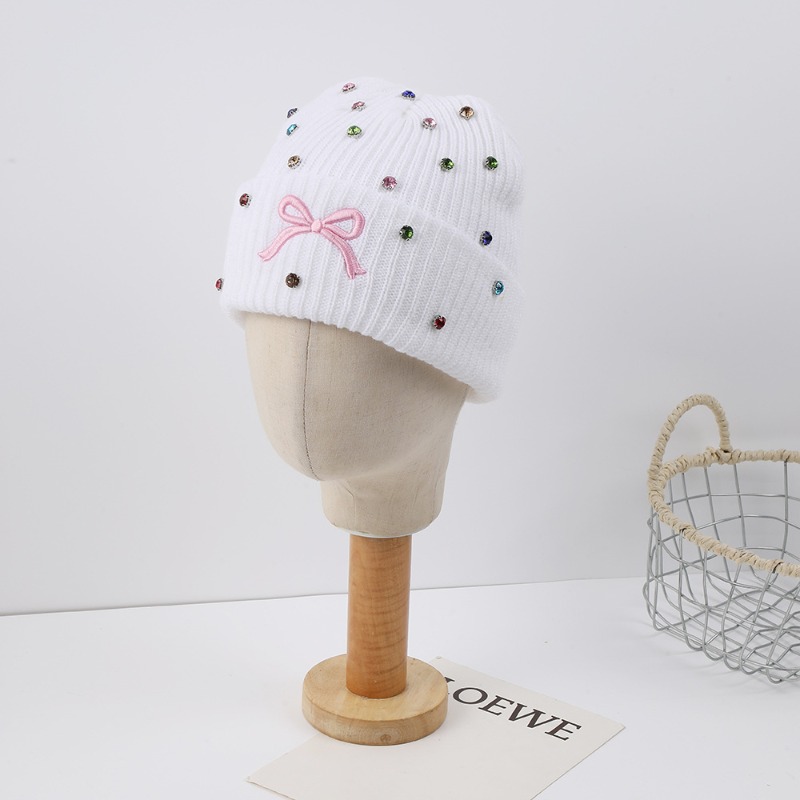 قبعة نسائية محبوكة مزينة بأحجا - مراجعة Beanie Cuffed Knit وسعره