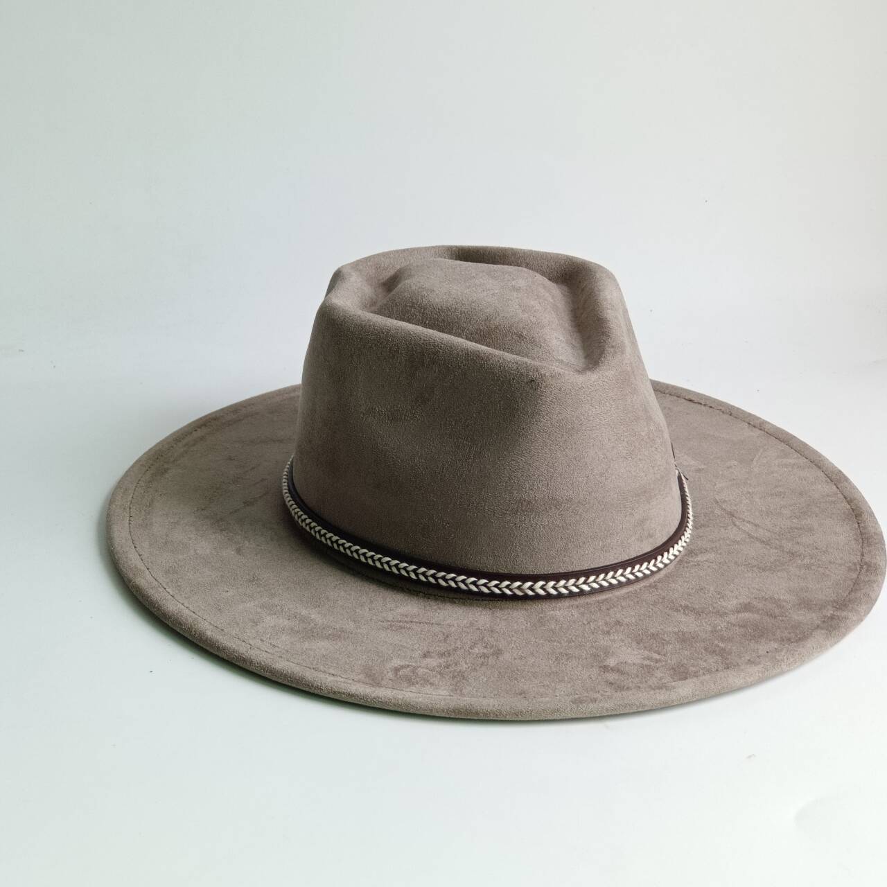 قبعة فيدورا غربية عتيقة الطراز - مراجعة Fedora Hat Wool وسعره