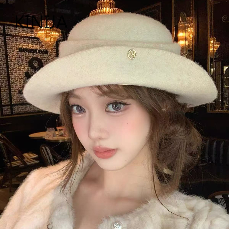 قبعة فرنسية أنيقة سوداء للنساء - مراجعة Beret French Wool وسعره