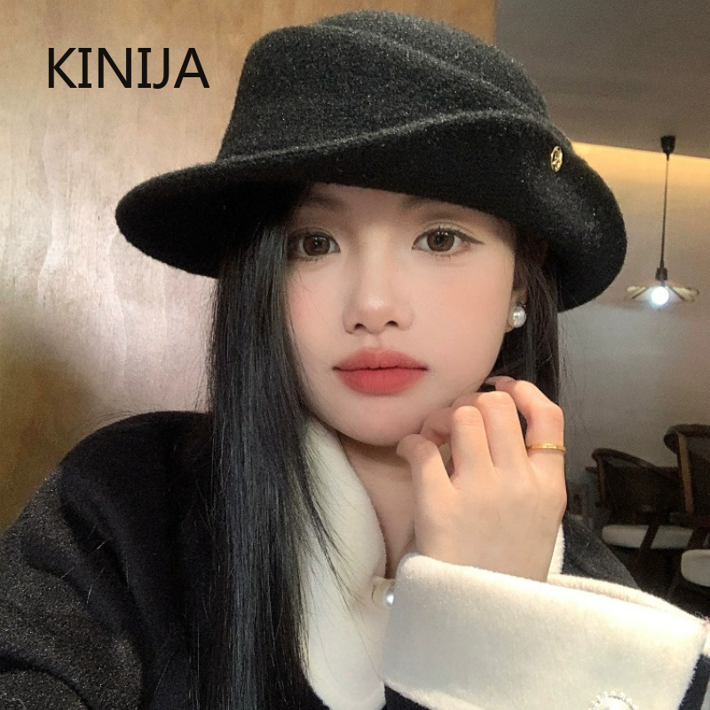 قبعة فرنسية أنيقة سوداء للنساء - مراجعة Beret French Wool وسعره